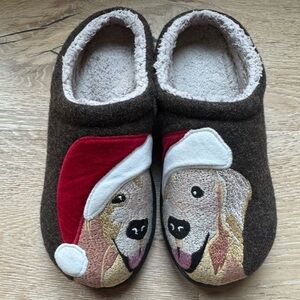 LL.BEAN daybreak scuff brown dog christmas comfort slippers sz 7 price firm!!!
